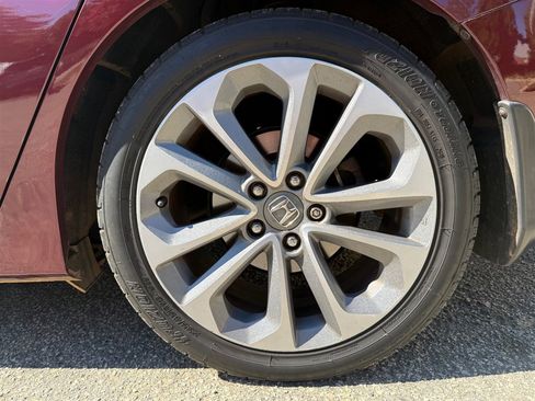 Used 2014 Honda Accord Sport image 28