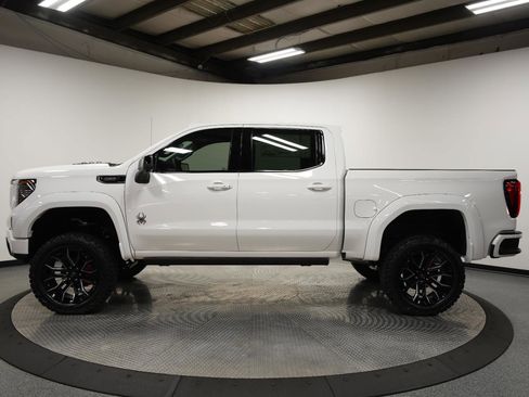 New 2026 GMC Sierra 1500 AT4 w/ AT4 Premium Package image 7