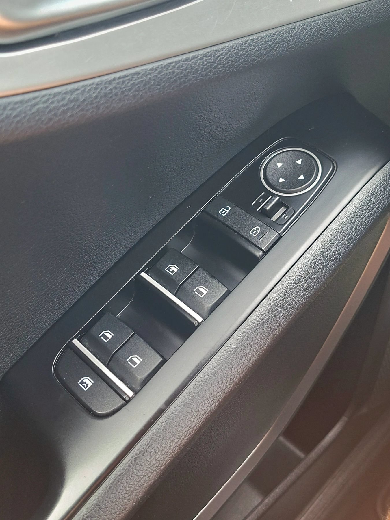 Used 2020 Kia Soul X-Line FWD image 24