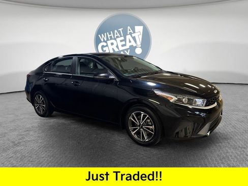 Certified 2023 Kia Forte LXS w/ LXS Technology Package image 1