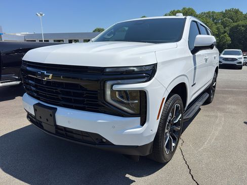 Used 2026 Chevrolet Tahoe RST w/ Comfort Package AWD/4WD image 1