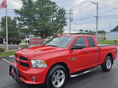 Used 2017 RAM 1500 Express w/ Express Value Package AWD/4WD image 1