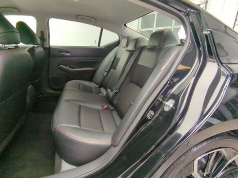 Used 2024 Nissan Altima 2.5 SR FWD image 18