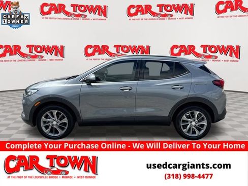 Used 2022 Buick Encore GX Essence w/ Experience Buick Package FWD image 1
