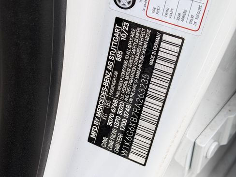 Used 2024 Mercedes-Benz S 580e 4MATIC Sedan image 23