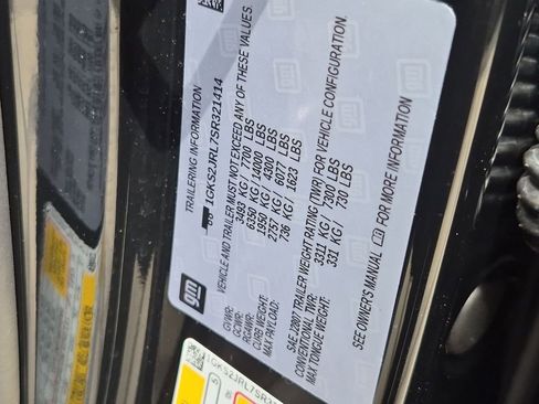 Certified 2025 GMC Yukon XL Denali AWD/4WD image 27