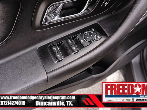 Used 2014 Ford Taurus SEL w/ Equipment Group 201A FWD image 38