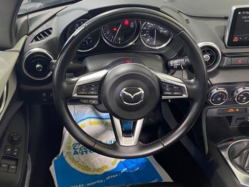 Used 2016 MAZDA MX-5 Miata Grand Touring RWD image 12