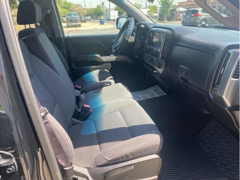 Used 2017 Chevrolet Silverado 1500 LT w/ All Star Edition AWD/4WD image 9