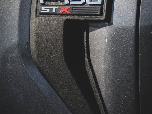 Used 2021 Ford F150 XL w/ STX Appearance Package image 12