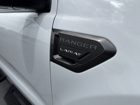 Used 2022 Ford Ranger Lariat w/ Tremor Off-Road Package AWD/4WD image 3