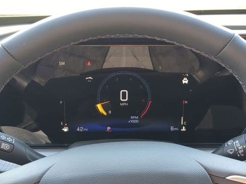 New 2026 Chevrolet Trax LT w/ Driver Confidence Package image 28