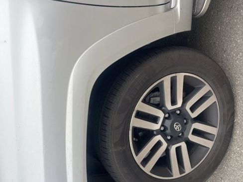 Used 2019 Toyota 4Runner Limited image 7