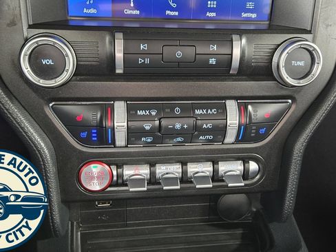 Used 2022 Ford Mustang Premium RWD image 15