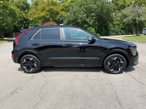 Used 2024 Kia Niro Wind FWD image 4