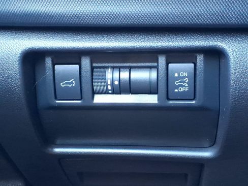 Used 2026 Subaru Forester Premium AWD/4WD image 25