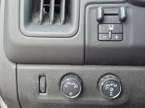Used 2020 Chevrolet Colorado ZR2 AWD/4WD image 30
