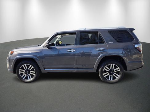 Used 2018 Toyota 4Runner Limited image 4