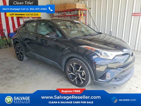 Used 2019 Toyota C-HR XLE FWD image 5