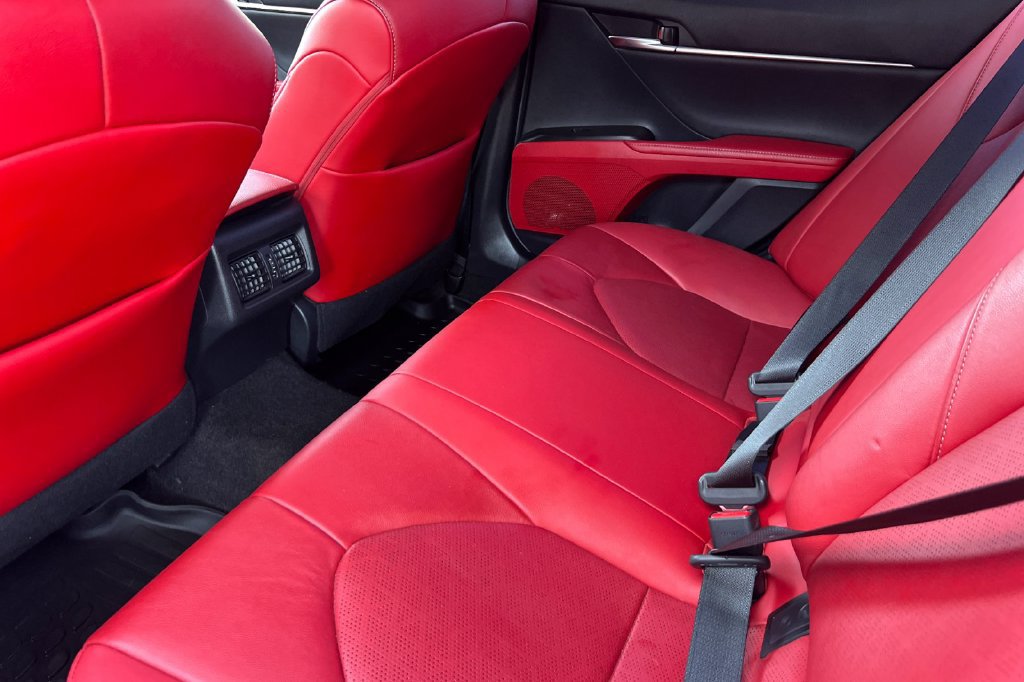 Certified 2021 Toyota Camry XSE FWD image 15