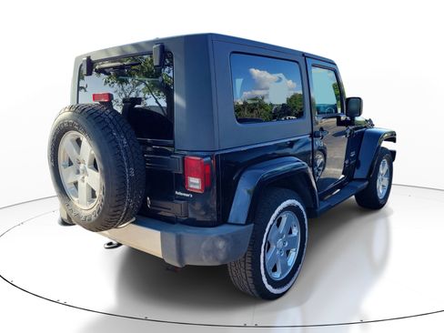 Used 2008 Jeep Wrangler Sahara w/ Dual Top Group image 6