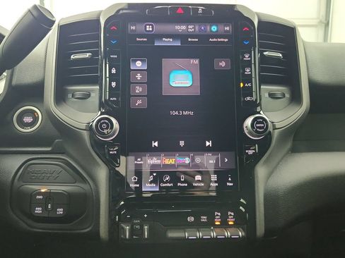New 2026 RAM 2500 Tradesman AWD/4WD image 16
