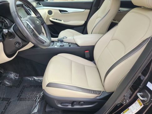 Used 2020 INFINITI QX50 Essential w/ Convenience Package image 10