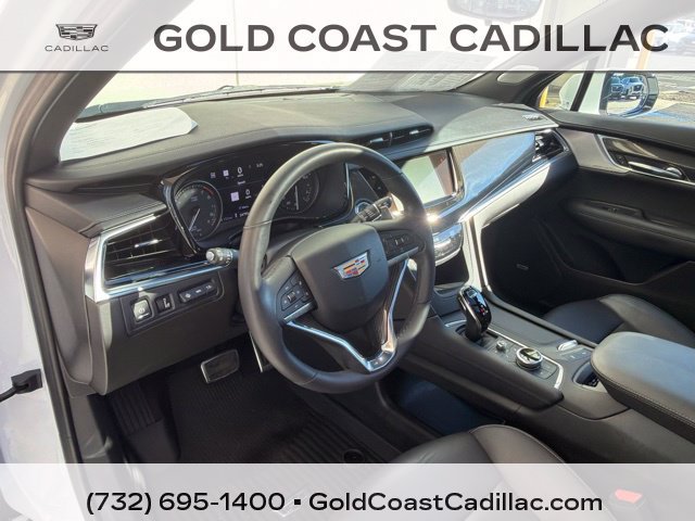Used 2024 Cadillac XT6 Sport w/ Technology Package AWD/4WD image 21