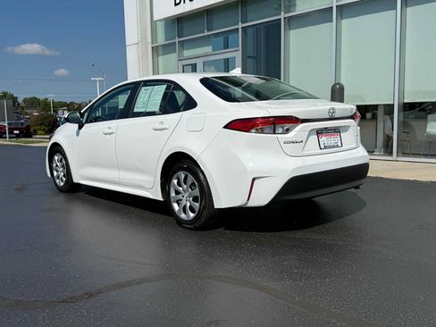 Used 2024 Toyota Corolla LE FWD image 6