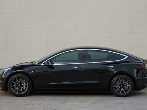 Used 2020 Tesla Model 3 Standard Range Plus RWD image 52