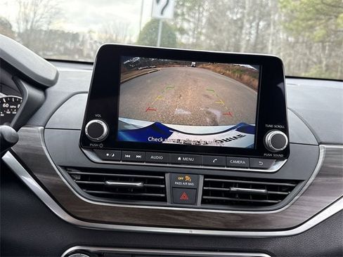 Used 2023 Nissan Altima 2.5 SV image 25