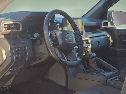 Certified 2025 Toyota Tacoma SR image 19