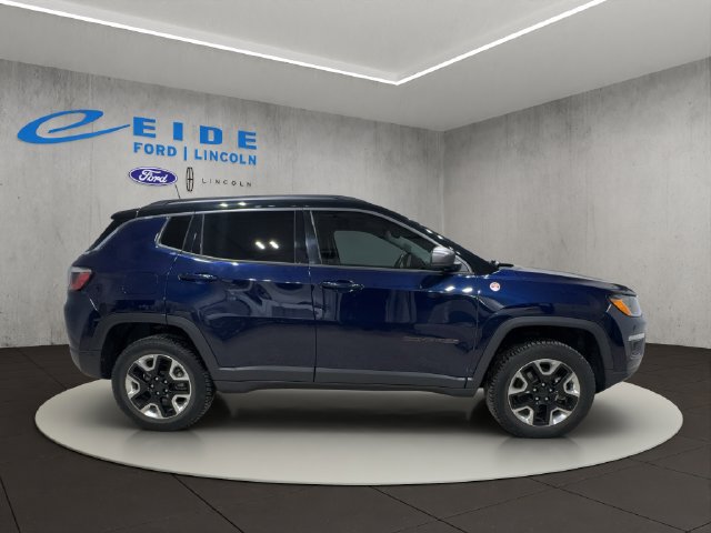 Used 2018 Jeep Compass Trailhawk w/ Cold Weather Group AWD/4WD image 8
