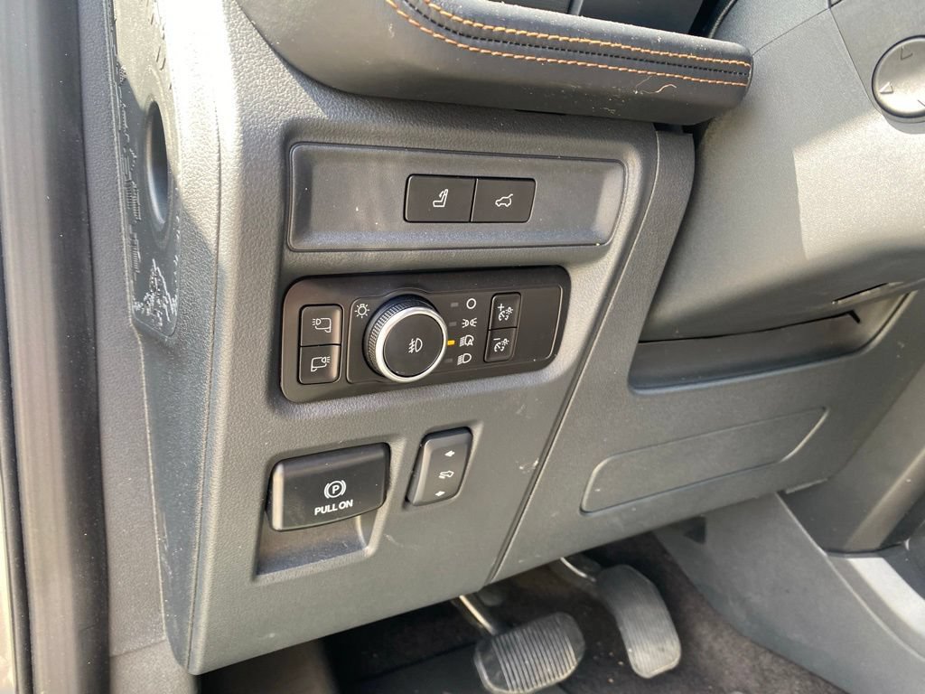 Used 2023 Ford Expedition Max Platinum AWD/4WD image 17