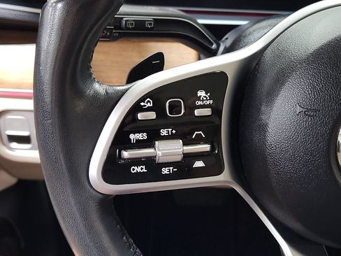 Used 2021 Mercedes-Benz GLE 450 4MATIC image 49