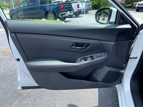 New 2025 Nissan Sentra S image 20