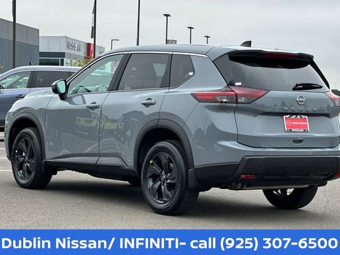 New 2026 Nissan Rogue SV FWD image 6