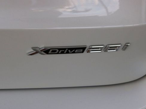 Used 2025 BMW X1 xDrive28i w/ Convenience Package image 23