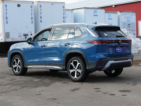 New 2026 Volkswagen Tiguan SE image 3