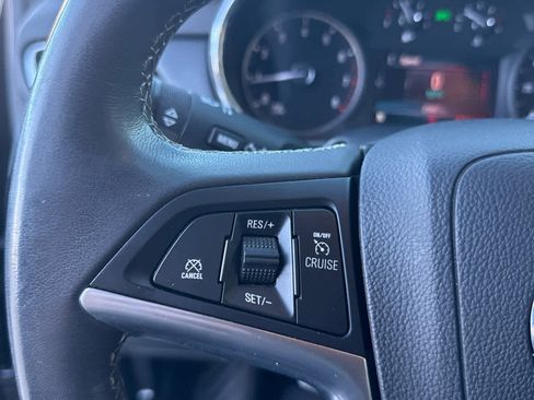 Used 2022 Buick Encore Preferred w/ Safety Package image 20