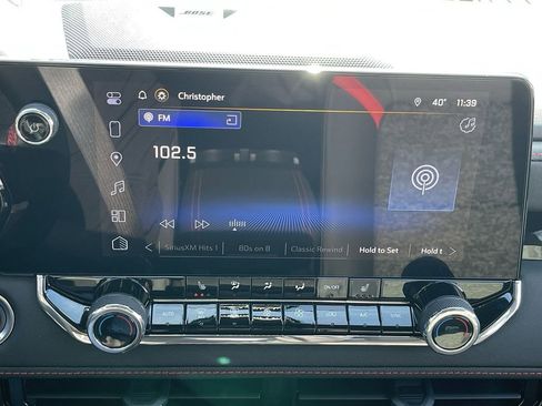 Used 2025 Chevrolet Colorado Z71 w/ Technology Package image 13