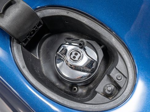 Used 2016 Bentley Mulsanne Speed image 62