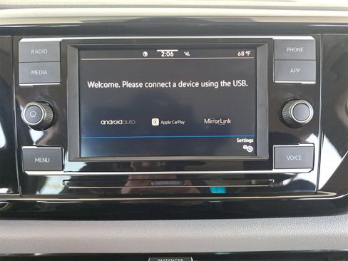 Used 2022 Volkswagen Taos S image 22
