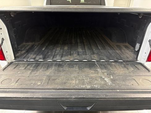 Used 2022 Chevrolet Silverado 2500 LT AWD/4WD image 29