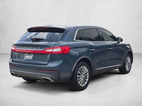 Used 2016 Lincoln MKX Select w/ Select Plus Package FWD image 4