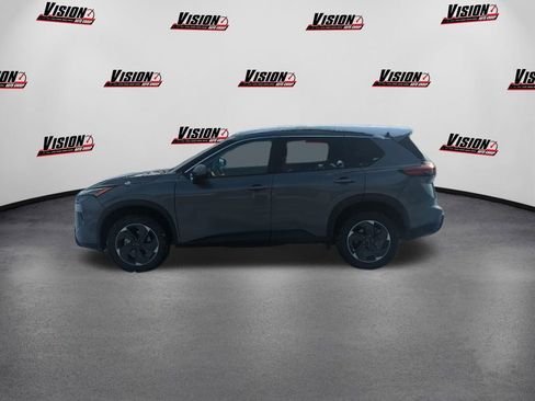 Certified 2025 Nissan Rogue SV image 8