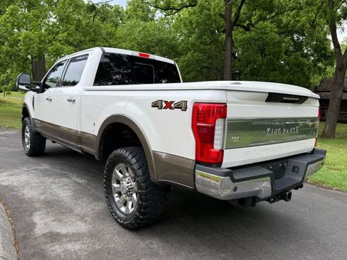 Used 2017 Ford F250 King Ranch w/ King Ranch Ultimate Package AWD/4WD image 9