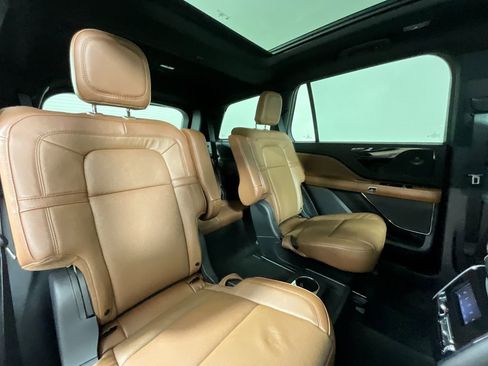 Certified 2024 Lincoln Aviator Reserve w/ Equipment Group 201A image 22