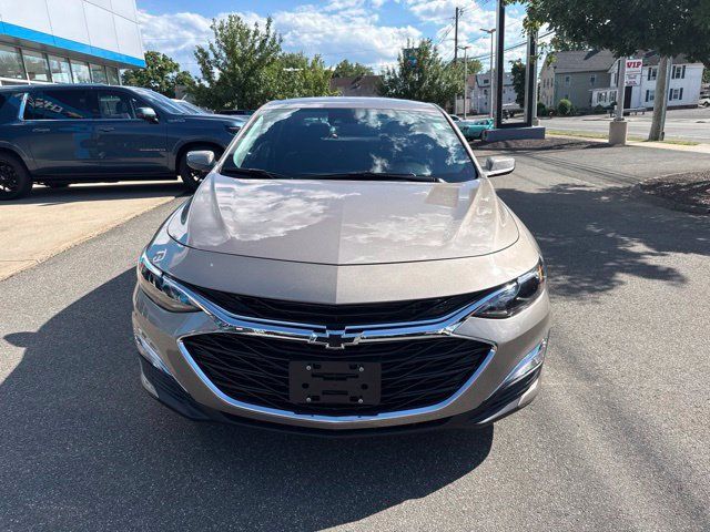 Used 2023 Chevrolet Malibu RS FWD image 3