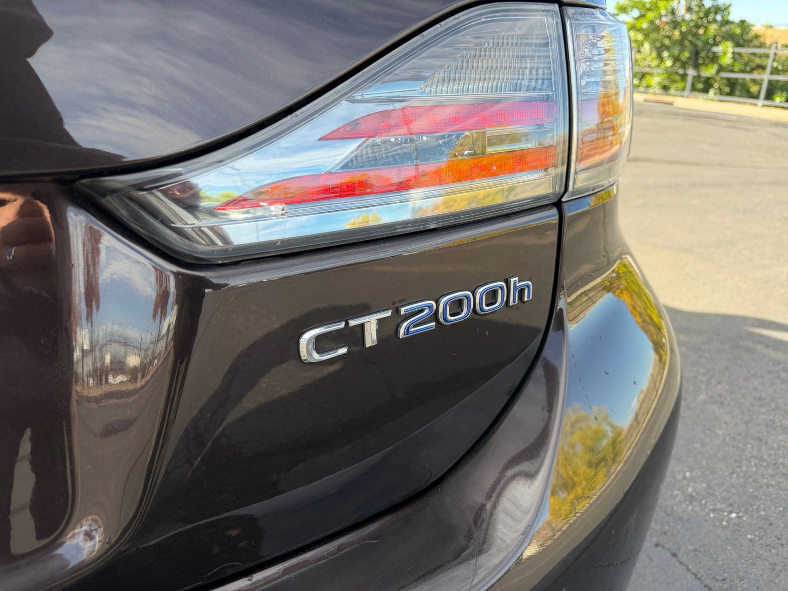 Used 2011 Lexus CT 200h Premium FWD image 23